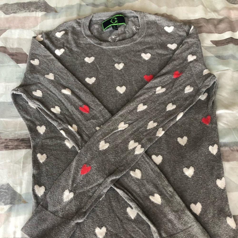 Gray heart C.wonder sweater